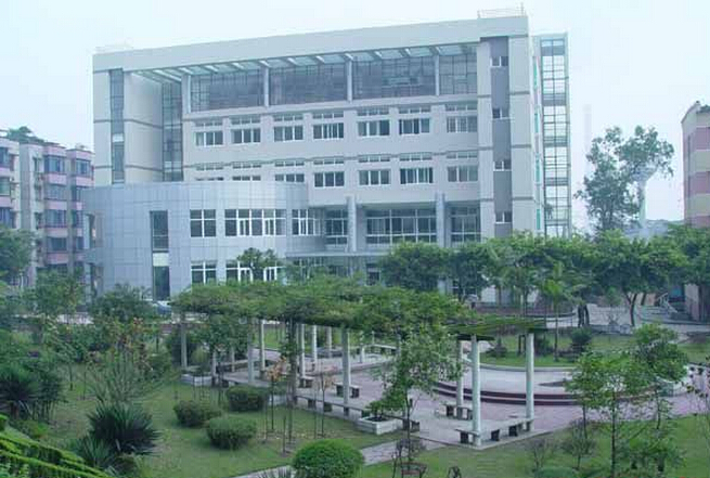 ú̿���I(y��)�ߵȌ��ƌW(xu��)У